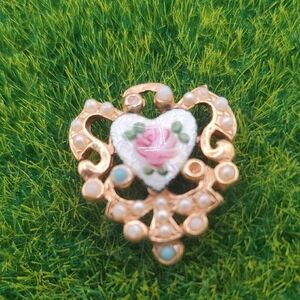 Heart Porcelain Antique Pendant Missing Two Stones P334